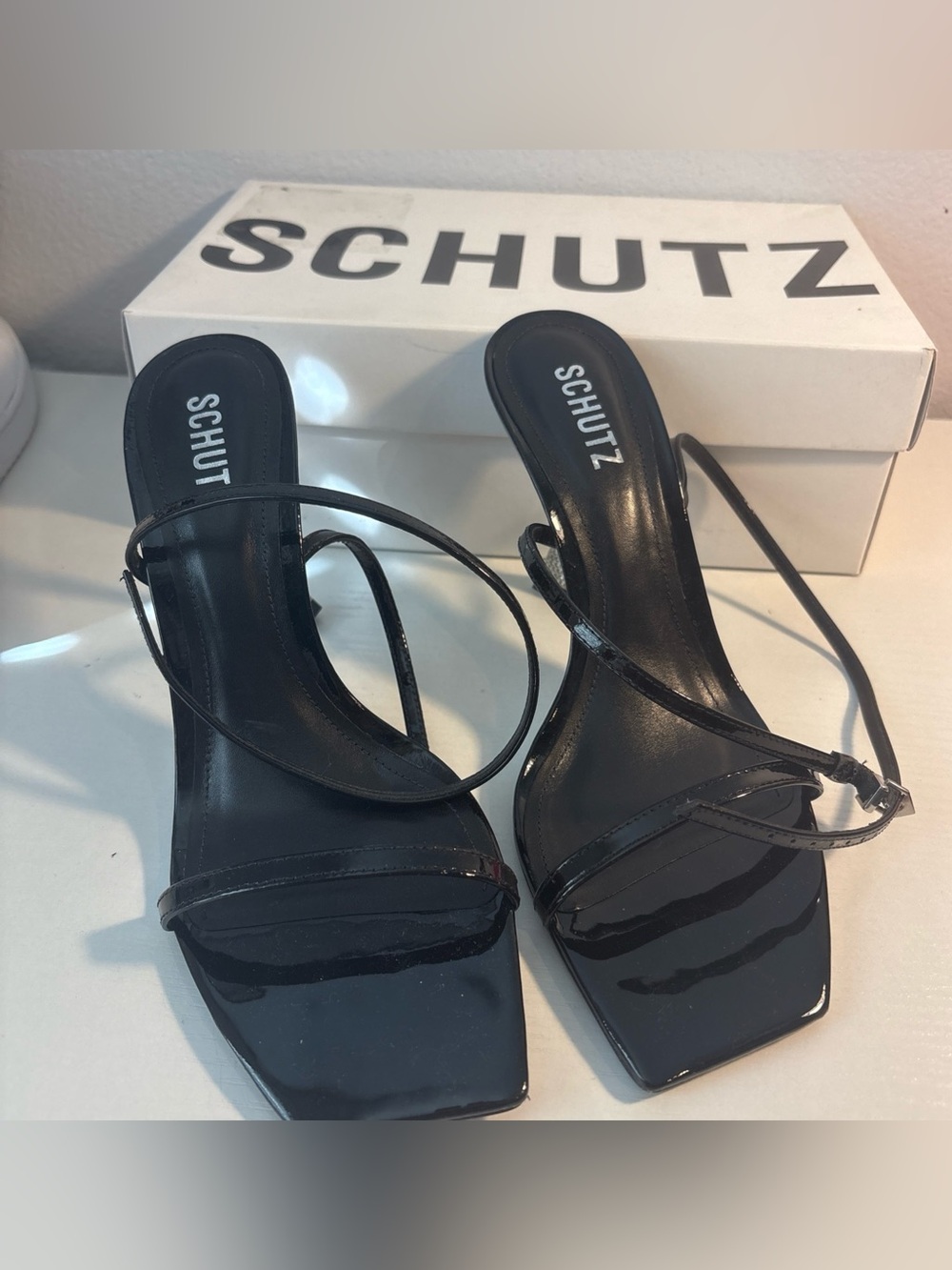Schutz Joanna Soft Black Heels size 9